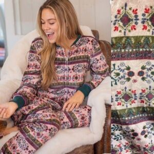 Natural Life Light Pink & Green Velour Fleece Onesie Fair Isle Jumpsuit L/XL